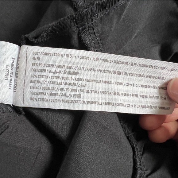 NWT Abercrombie & Fitch Black Flutter Sleeve Tiered Mini Dress Women's Size‎ S - Picture 3 of 7